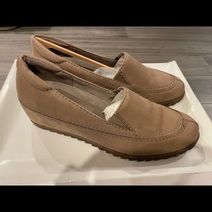 Naturalizer slip on wedges